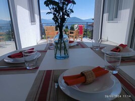 经典独立别墅 | 私人厨房 | 大冰箱、烤箱、洗碗机、电热水壶