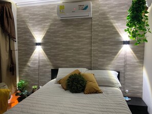 2 bedrooms, iron/ironing board, free WiFi, bed sheets - Cozy Apartment Just a few Steps to the Beach (Cartagena de Indias)