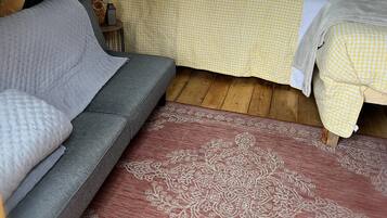 1 quarto, roupa de cama