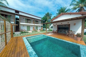 Piscina externa