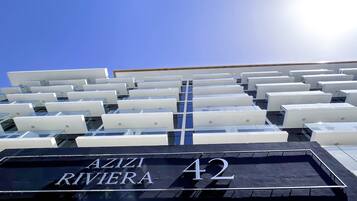 Apartment (0 Bedroom) | Front of property