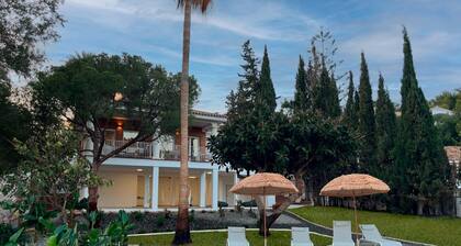 Tess Villa Olmos in M Laga