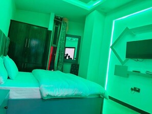 ห้องดีลักซ์ดับเบิล | ห้องเก็บเสียง, Wi-Fi ฟรี