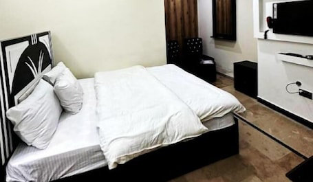 Deluxe Double Room | Soundproofing, free WiFi