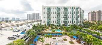 Ocean Reserve by Boutique Apartments MIA