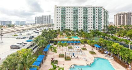 Ocean Reserve by Boutique Apartments MIA