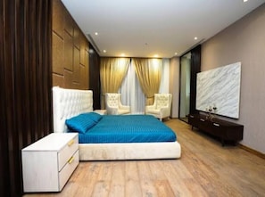 Deluxe Double Room | Soundproofing, iron/ironing board, free WiFi