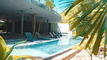 Alberca al aire libre