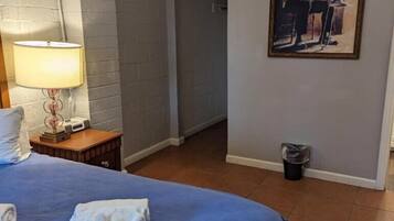 Camera Standard | 1 camera, ferro/asse da stiro, Wi-Fi gratuito, lenzuola