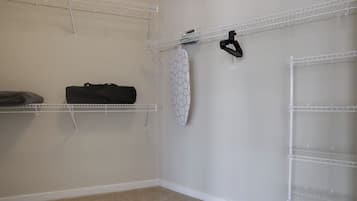 Deluxe Apartment, Balcony | Wardrobe