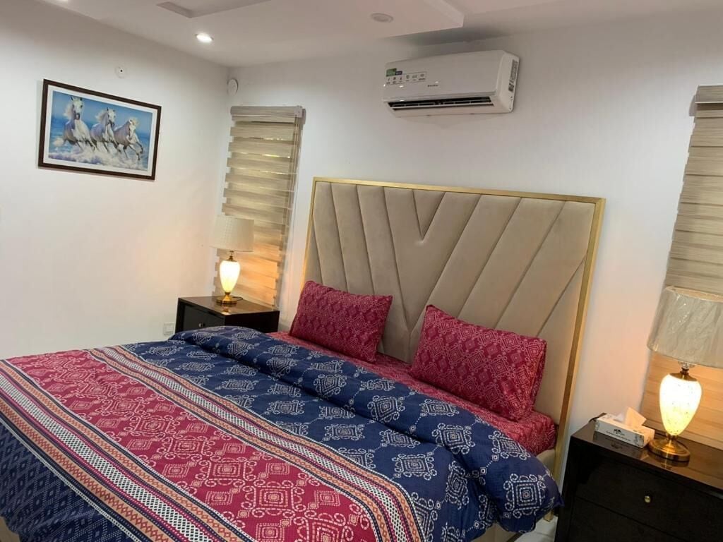 Deluxe-Doppelzimmer | Schallisolierte Zimmer, Bügeleisen/Bügelbrett, kostenloses WLAN