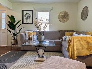 Smart TV - Westerville Comfort & Convenience (Westerville)