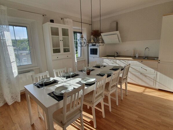 Dining - Comfortable Four Bedroom Apartment in Komen (Komen)