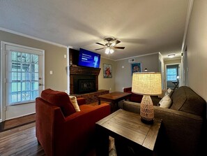 TV connectée, cheminée