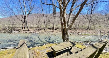 The Riverside Treehouse