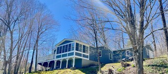 The Riverside Treehouse