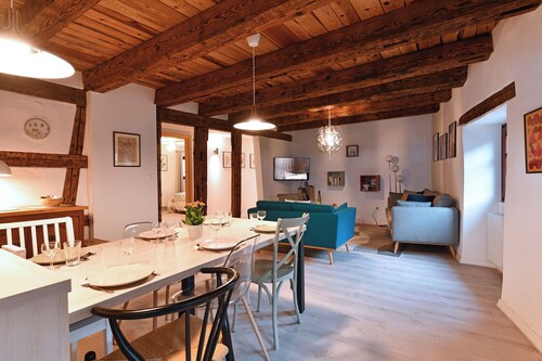 Large gîte in historic Alsatian half-timbered house for 12/14 people