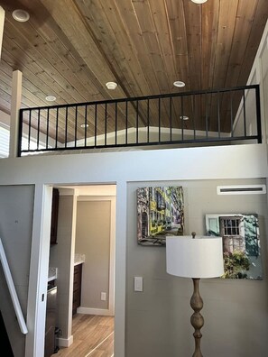 Interior - Riverfront - Amazing Views (Strawberry Plains)