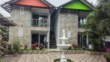 Façade de lâhĂ©bergement