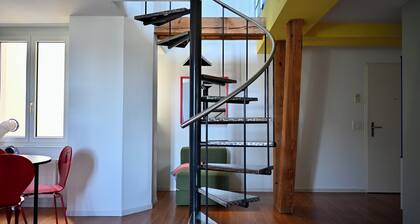 ReLiving - Vibrant Duplex in City Center