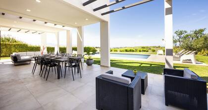 5 Bedroom Villa in Partinico