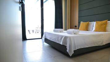 5 Schlafzimmer, Bügeleisen/Bügelbrett, WLAN, Bettwäsche