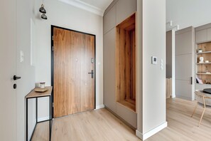 디럭스 아파트, 시내 전망 | 거실 공간