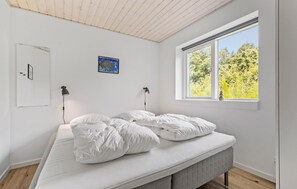 6 habitaciones, cuna de viaje y wifi gratis 