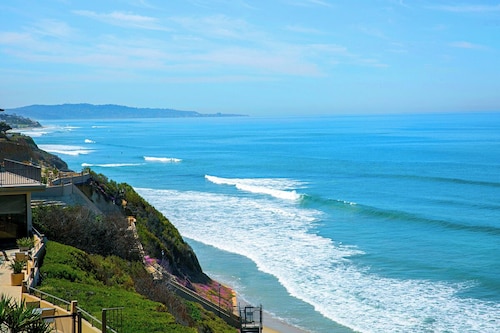 NEW! Modern Coastal New-Build Home With Private Beach Access in Gated Community 