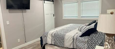 3 soverom, strykejern/-brett, wi-fi (inkludert) og sengetøy