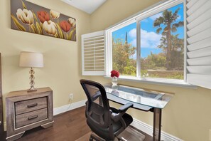 Interior - Guest House #A Poolside Oasis King Bed, BBQ, Basketball, Mini Golf & Pool (Las Vegas)