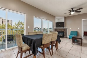 Interior - OceanSide Condo 3BR + 2Bath, Jacuzzi, Elevator - 3 (OCEAN CITY)