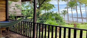 Magic place with ocean view & direct beach access - A wood house in paradise