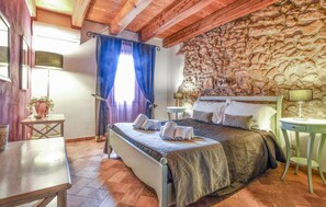 3 bedrooms, iron/ironing board, travel cot, free WiFi - Nice home in Partinico with outdoor swimming pool (Partinico)