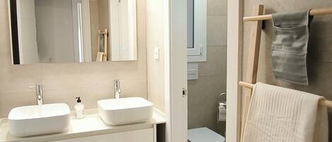 Secadora de cabello y toallas