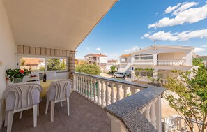 Outdoor dining - 2 bedroom beach front apartment in Vir (Vir)