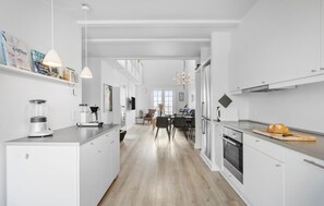 Fridge, stovetop, dishwasher, coffee/tea maker - Pet friendly apartment in Bagenkop (Bagenkop)