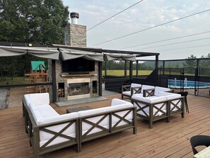 Terrace/patio - Modern Glamping Cabin in National Forest Near NOLA (Gloster)