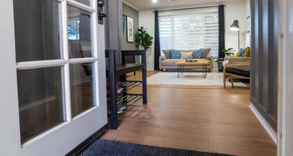 Modern home 3-BR Retreat — Quiet, Cozy, & Family-Friendly in Fresno.