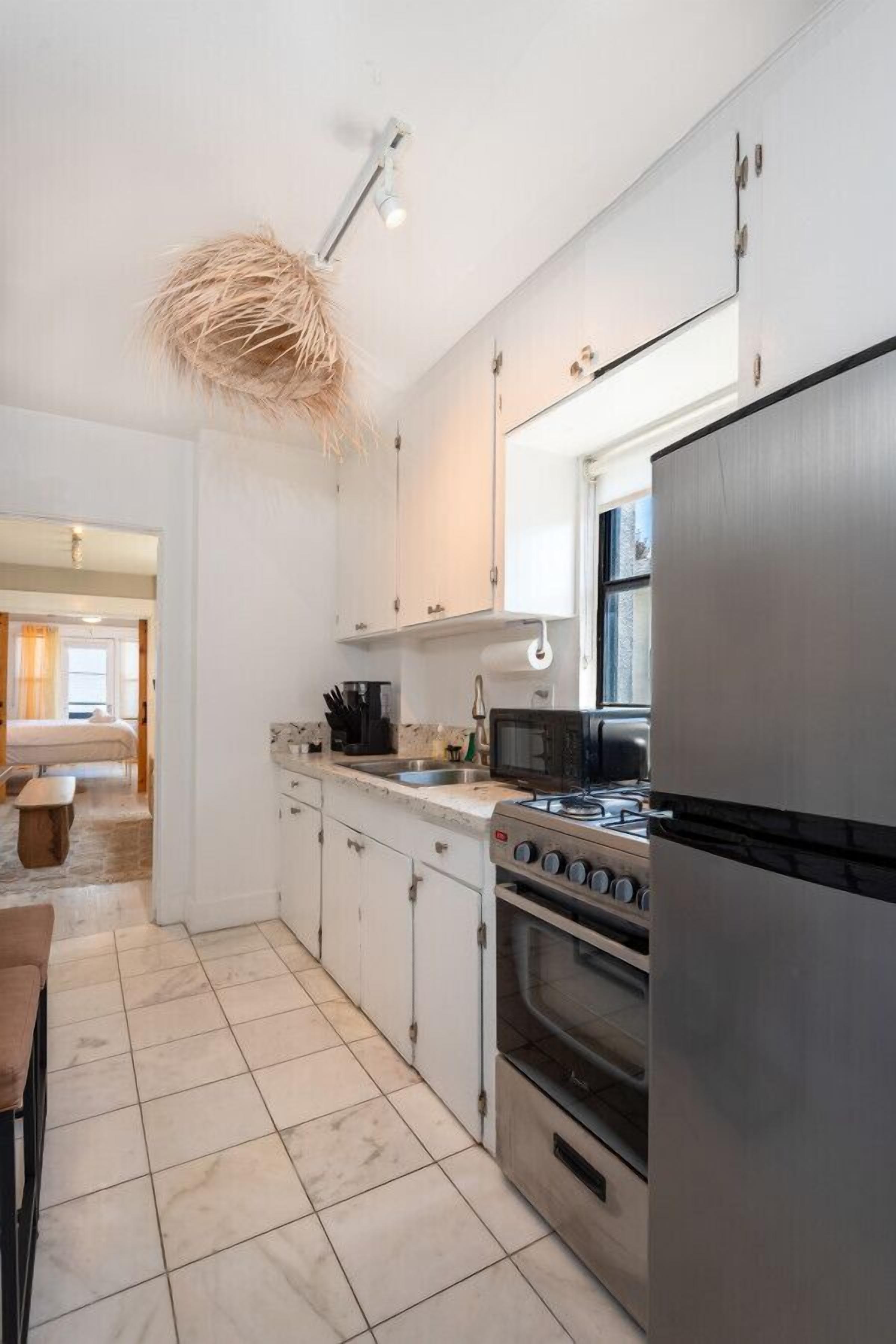 Venice Beach 1BR with Modern Comforts