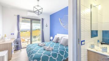 Design-Zimmer | Allergikerbettwaren, Daunenbettdecken, Pillowtop-Betten, Minibar