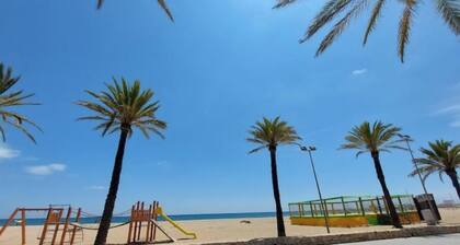 Cozy apartment on the beach