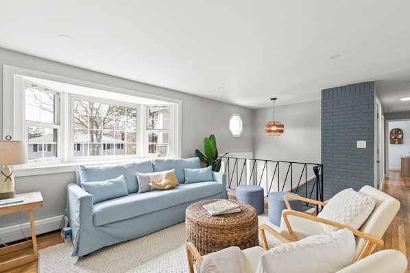 TV connectée, jeux vidéo, table de tennis de table