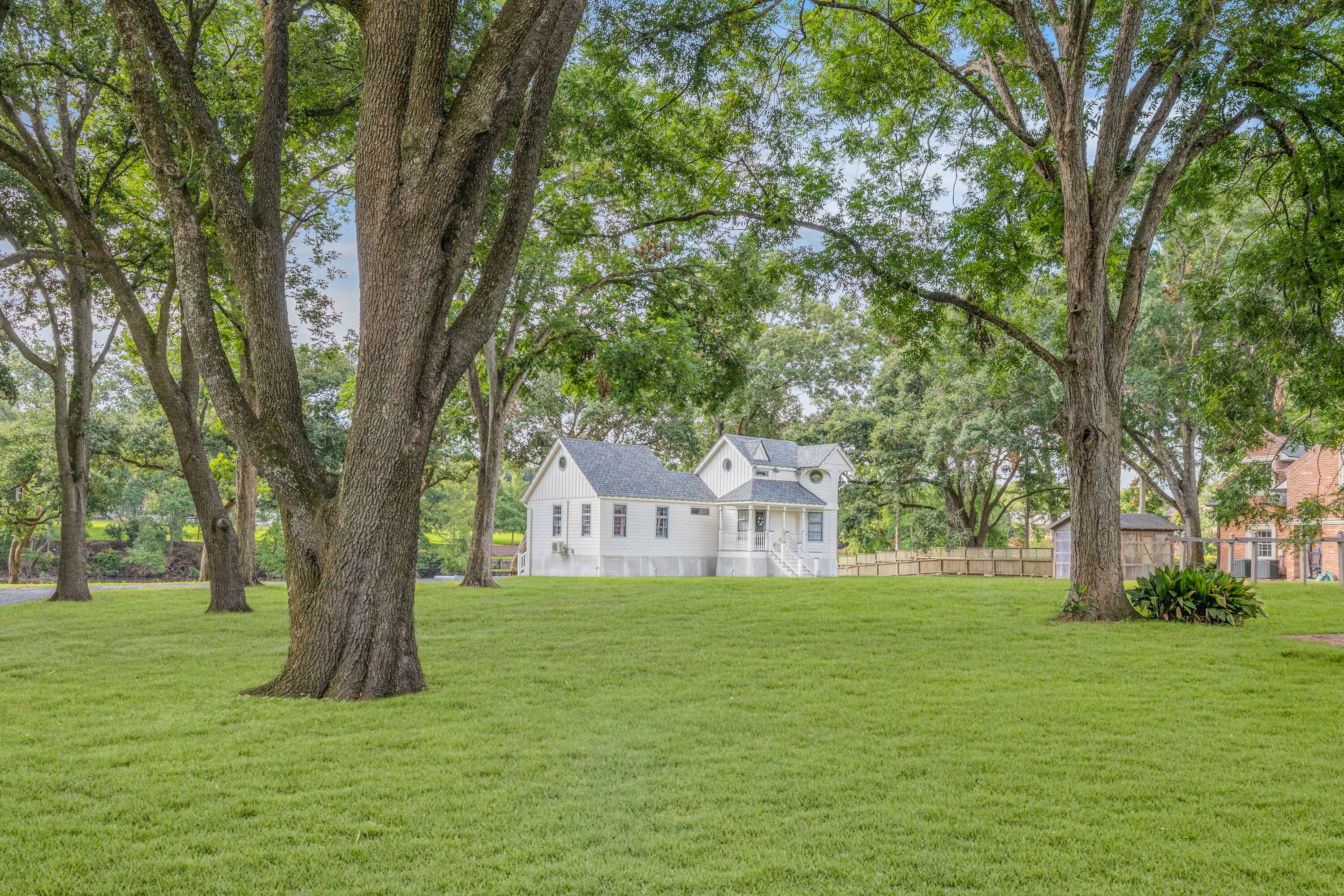 Romantic “Gingerbread” Cottage on the Vermillion River