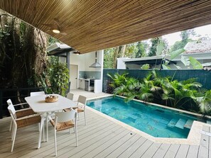 Family House, 3 Bedrooms, Private Pool, Garden View | Terrace/patio - Casa Coral Azul (Cahuita)