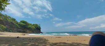 
5 minutes to the breathtaking coastal town of Montezuma, Costa Rica. 