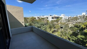 Premium-Apartment, 3 Schlafzimmer, Balkon | Terrasse/Patio