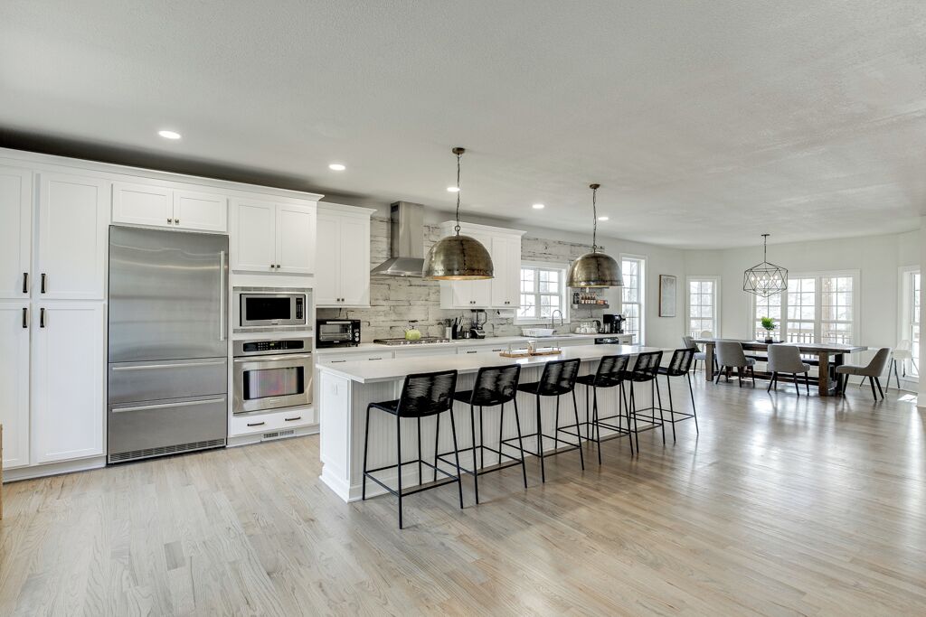 Frigorífic, microones, forn i placa de cuina 