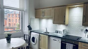 Apartment | Private kitchen | Fridge, microwave, oven, stovetop