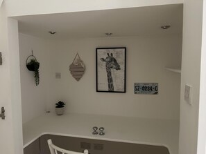 Dining - Beautiful 1 bed Apartment in Glasgow Merchant City (Glasgow)